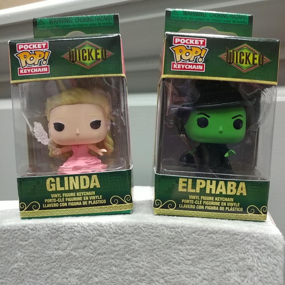 2 Set Wicked Keychain Glinda Keychain Elphaba Keychain Wicked Movie Pocket Pop! - Picture 13 of 13